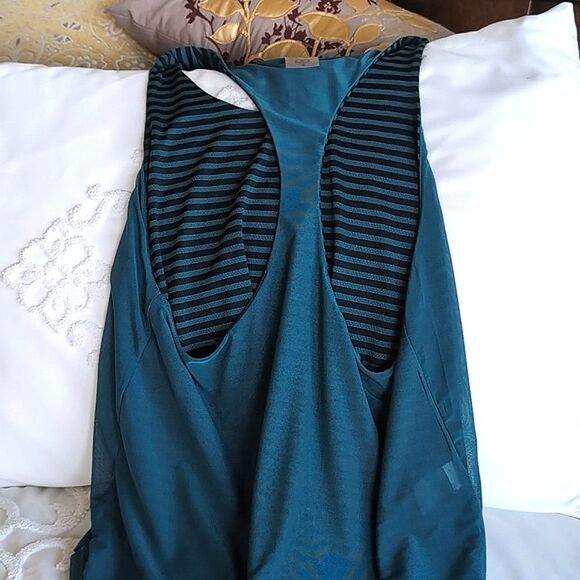 Calia By Carrie Underwood Reversible Mesh Lightweight Workout Tank Top Teal/Blk - Picture 8 of 8